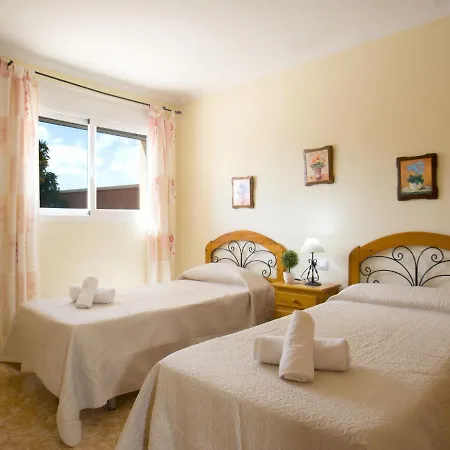 Florencia By Interhome Calp