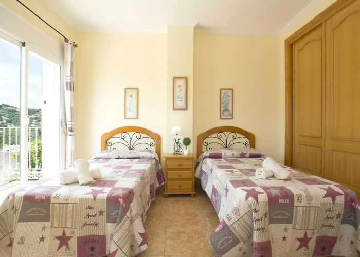 Florencia By Interhome Кальпе