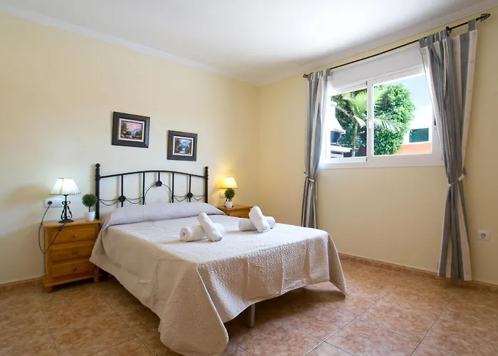 Florencia By Interhome * 卡尔佩